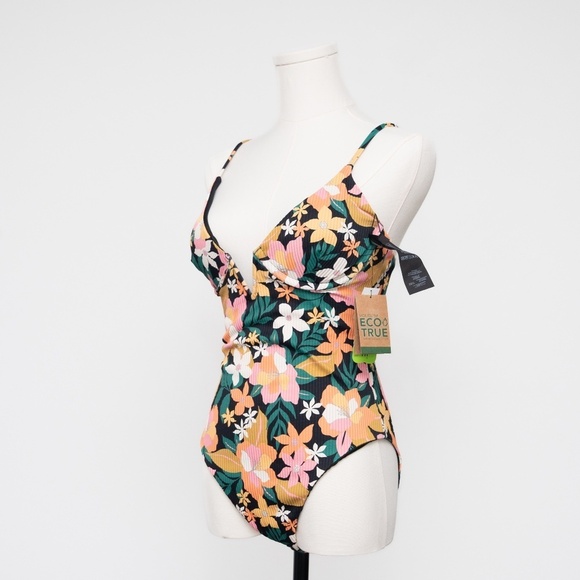 Volcom. Women's Had Me At Aloha One Piece Swimsuit. - Picture 9 of 13